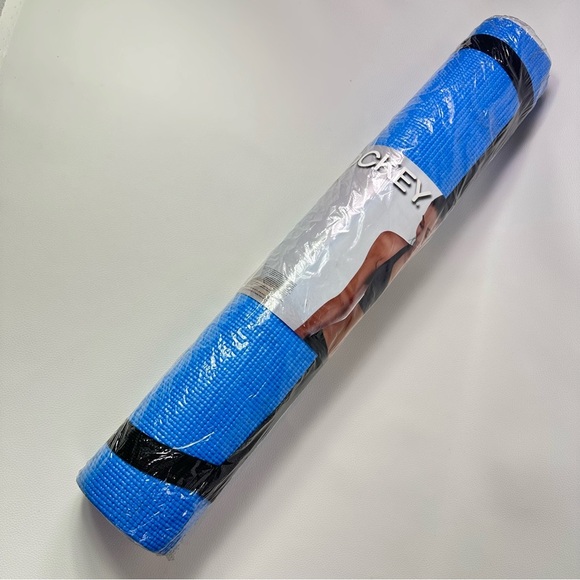 NEW Jockey Blue Yoga Mat with Black Handle - Picture 1 of 2